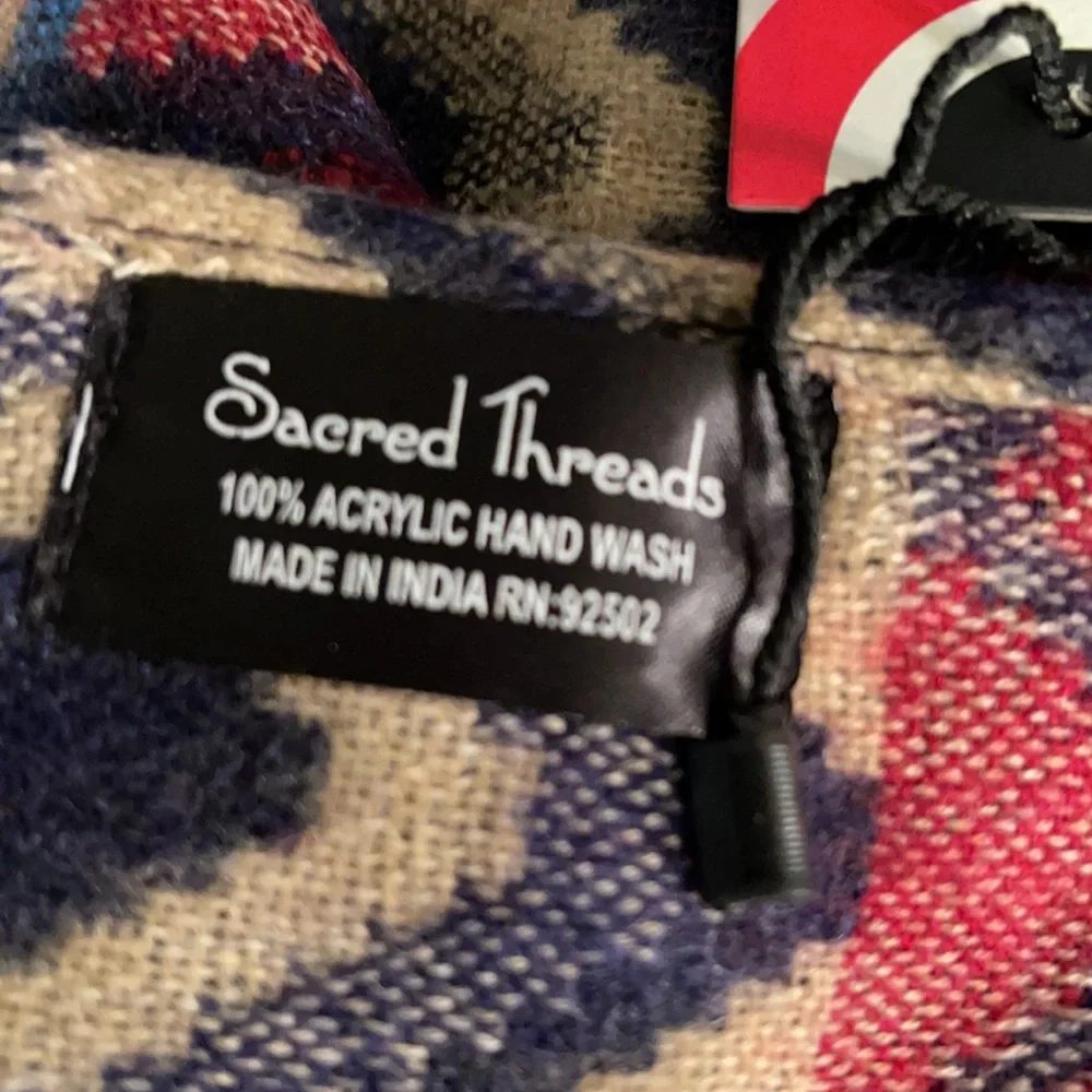 NWT.  Sacred Threads Scarf. 219734A. 02BL/BL - Picture 4 of 5